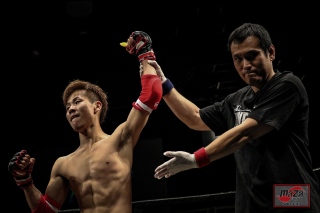 8Y9A0474-8