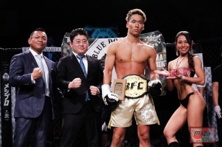 8Y9A8822-144-144