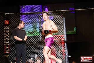8Y9A5558