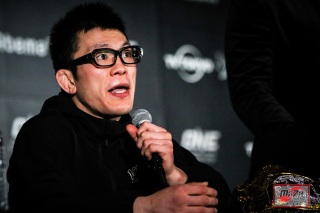 8Y9A6051-394-394