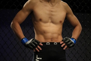 8Y9A9473-74-74